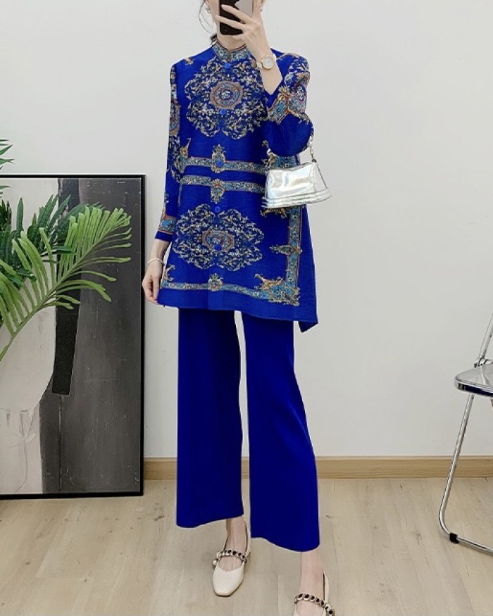 Pleated Baroque blouse and pants set