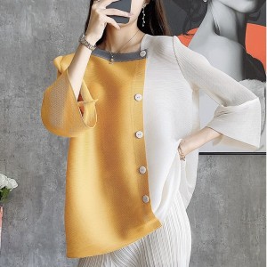 Pleated  colorblock button blouse