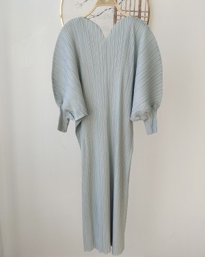 Pleated puff sleeve dress