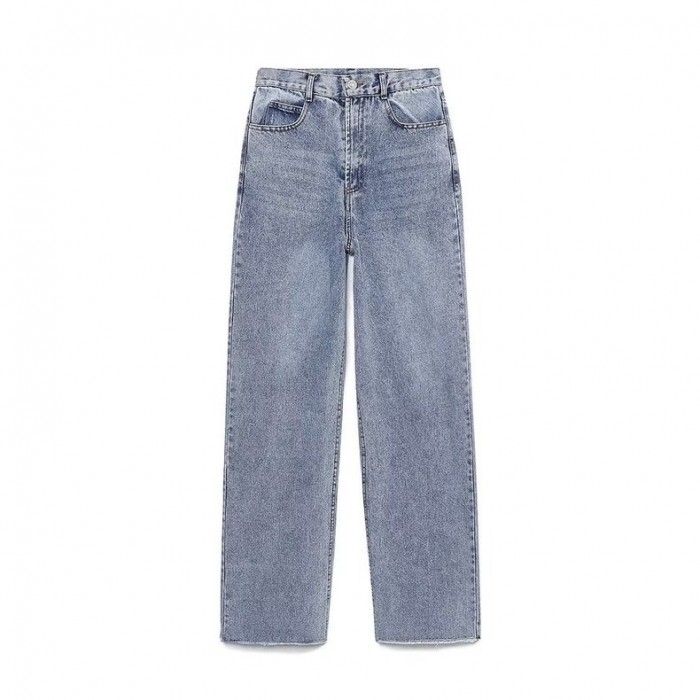 Wide cut denim jeans