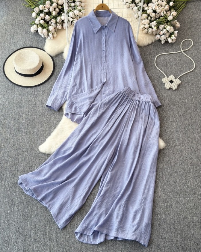 Basic blouse and flare pants set
