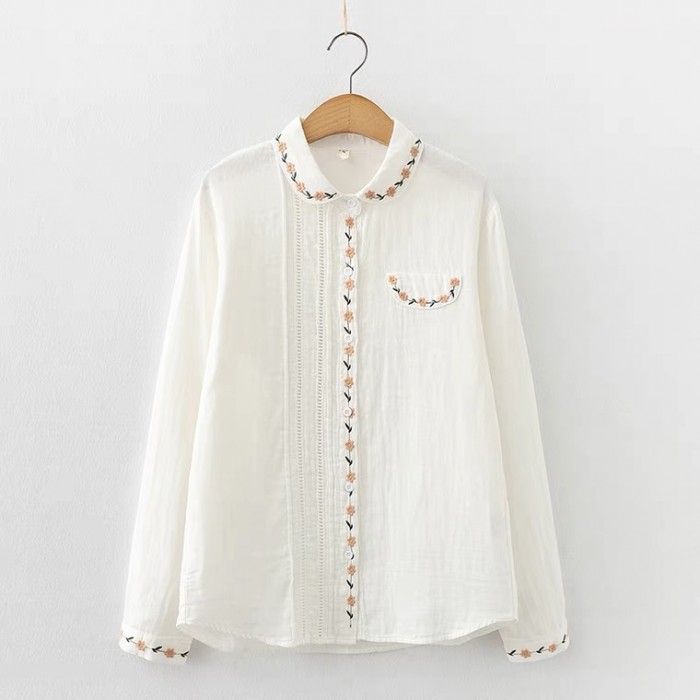 Flower embroidered blouse