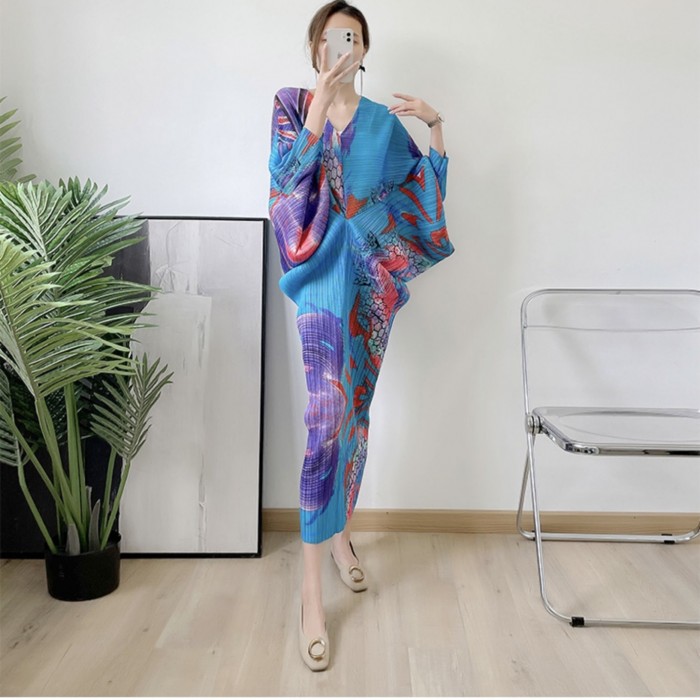 [PREMIUM] Watercolor Pleated Dress
