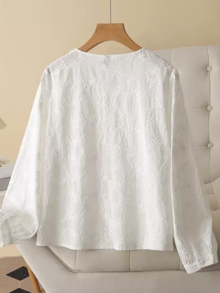 LM+  Embroidery motif blouse