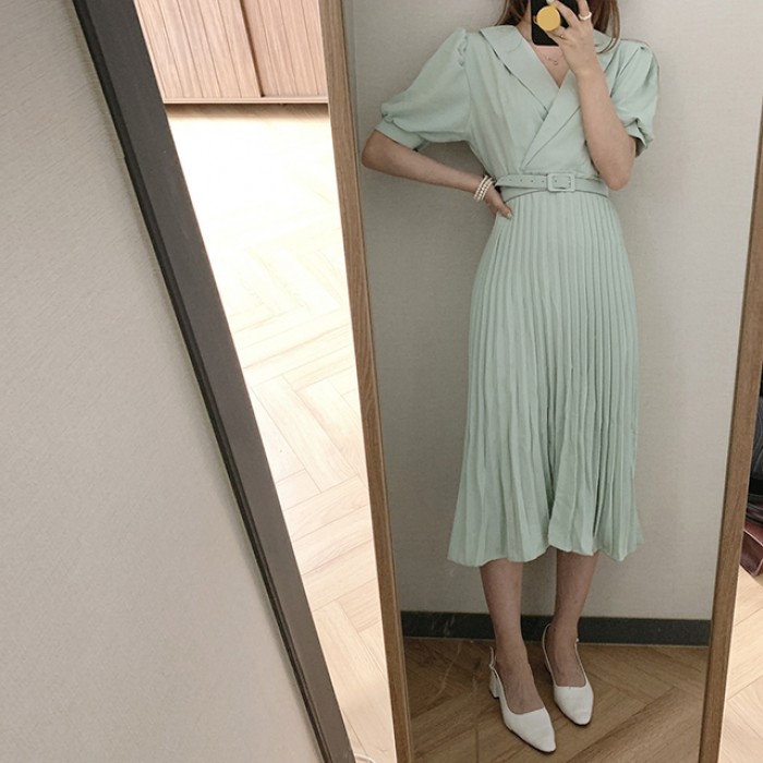Dress with belt