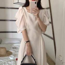 Puff sleeve dress