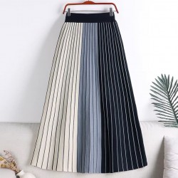 Colorblock knit skirt