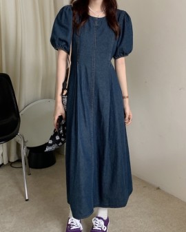 Puff sleeve denim dress