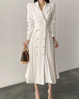 Blazer style dress with pleat