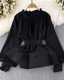Blouse with belt