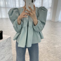 Puff sleeve blouse