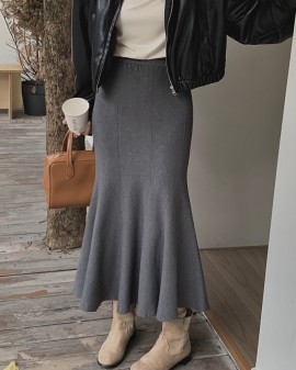 Mermaid knit skirt