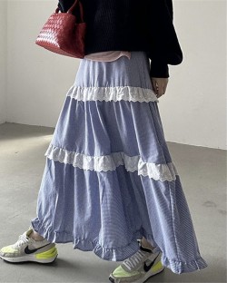 Lace trim tiered skirt