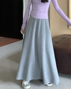 Long basic skirt