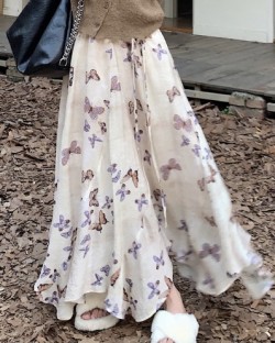 Butterfly motif skirt