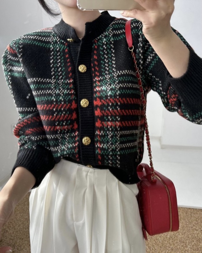 Checkered knit cardigan