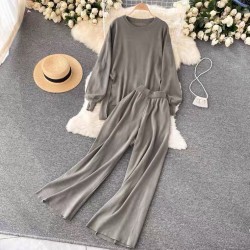 Knit pullover and pants set