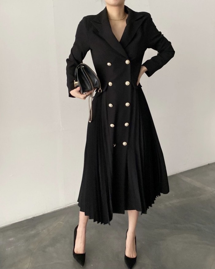 Blazer style dress with pleat
