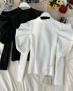 Puff Sleeve Blouse (black)