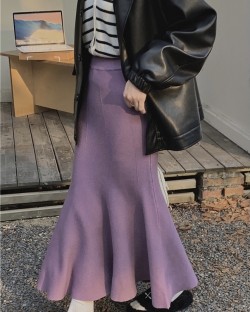 Mermaid knit skirt
