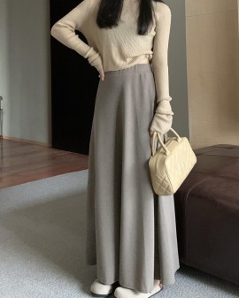 Long basic skirt