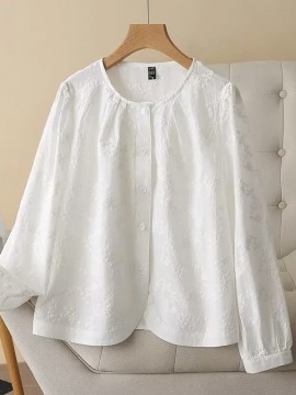 LM+  Embroidery motif blouse