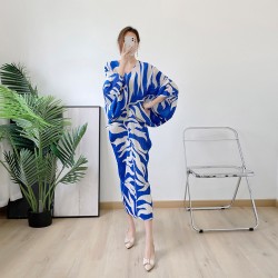 Motif Pleated Dress