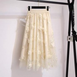 LM+ Floral Applique Skirt h1
