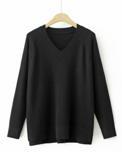 LM+ Knit v-neck pullover