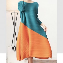 Colorblock pleated tunic dress