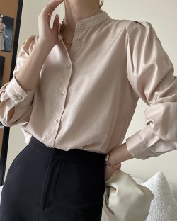 Basic button blouse